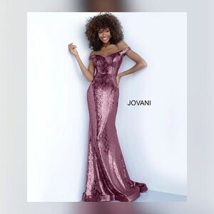 JOVANI Liquid Off-The-Shoulder Gown